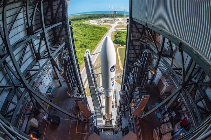 美国神秘飞行器X-37B再次进入太空，执行第六次任务