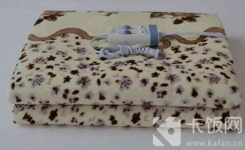 下面关于电热毯的说法，正确的是