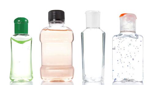 当手上出现肉眼可见的脏污时，最好用什么清洗