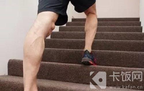 想要爬楼梯锻炼身体，最好选择以下哪种方法