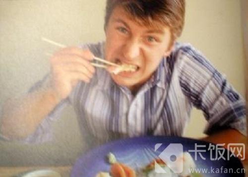 “大快朵颐”经常被用来形容大饱口福，那“朵颐”指的是