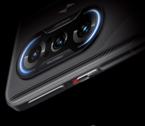 Redmi游戏手机细节曝光：AMOLED柔性直屏 更贵但有价值