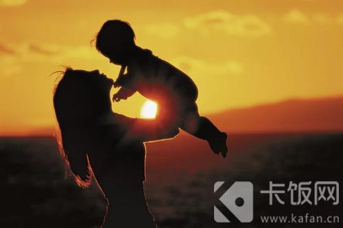 我国古人常用哪种植物象征母爱