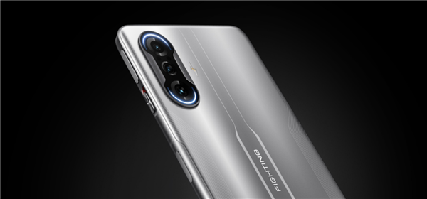 联想拯救者电竞手机2 Pro登顶鲁大师4月新发布手机性能榜