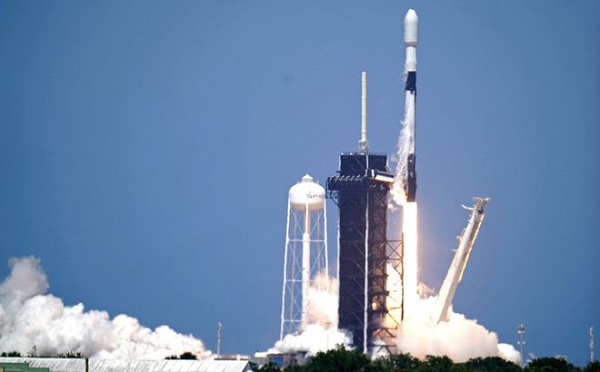 亚马逊将和马斯克星链进行竞争，并为此挖来一批法律和监管方面高管