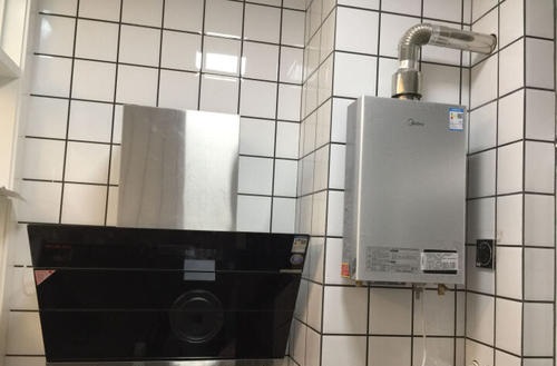 家里装燃气热水器，最好不要安装在哪个位置