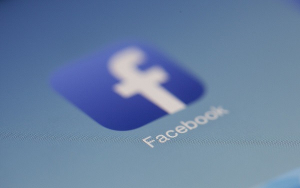 Facebook 不再允许广告商通过潜在“敏感”话题定位用户