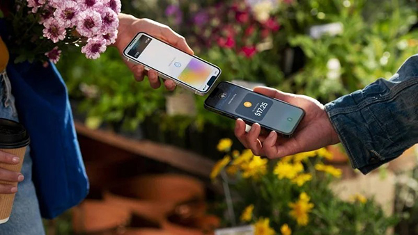 苹果：宣布计划在iPhone上推出“点击支付”（Tap to pay）功能