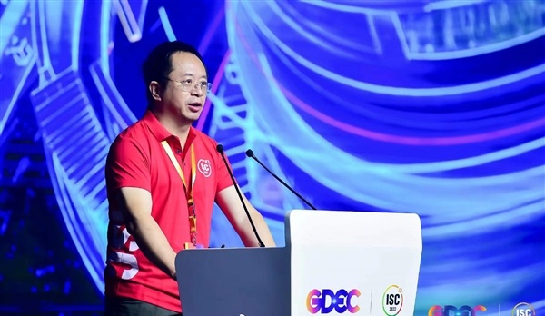 周鸿祎炮轰微软，称其完全抄袭360
