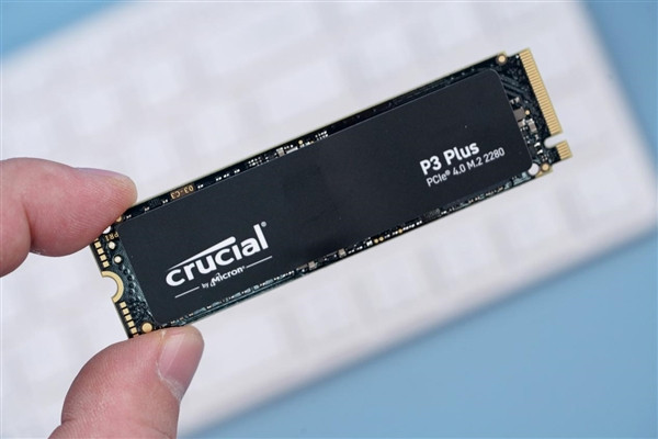 速度达5000MB/s！英睿达P3 Plus 1TB SSD图片来了！鉴赏一下