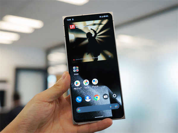 徕卡监制 夏普制造 软银独家产品 Leitz Phone 2 11月18日日本上市 售价上万元