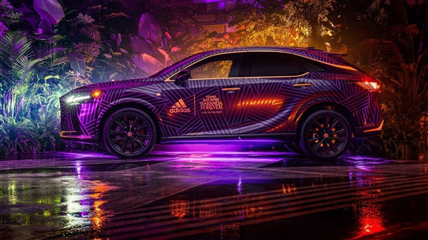 雷克萨斯RX 500h特别版发布！外观和内饰设计灵感源自于漫威系列电影 专门为瓦坎达设计