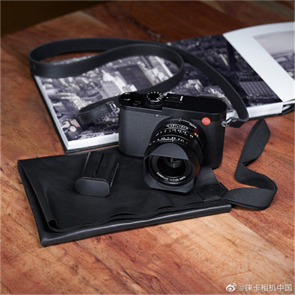 徕卡 Q2 旅行者套装发售，限时至 2022 年 12 月 31 日