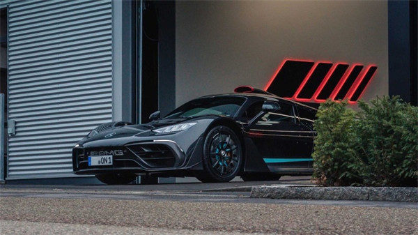 -AMG ONE搭载 F1 发动机的纽北最速量产车开始交付