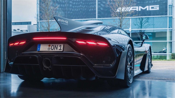 -AMG ONE搭载 F1 发动机的纽北最速量产车开始交付
