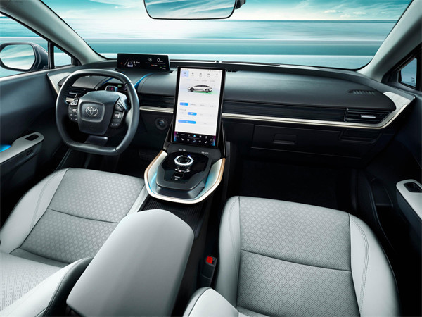 一汽丰田 bZ3 中型纯电轿车正式下线：预售价 18.98 万-21.98 万元