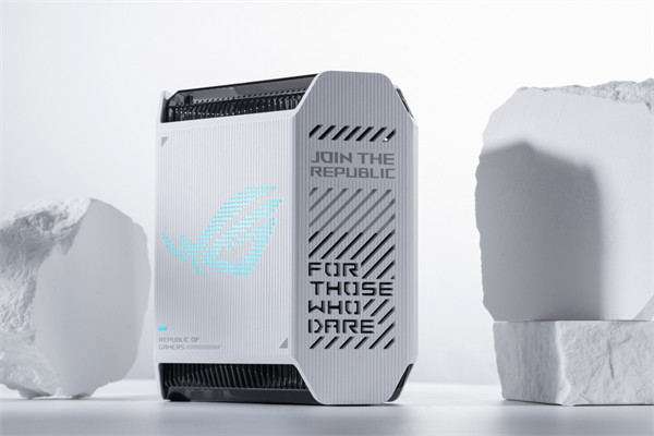 ROG 魔方幻 GT6 三频万兆 Mesh 路由器的“月曜白”限定版今晚开卖