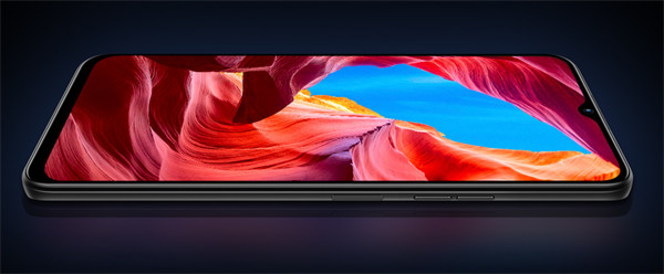 酷派发布大观 40s手机：搭载天玑 700 处理器，售价 1399 元起