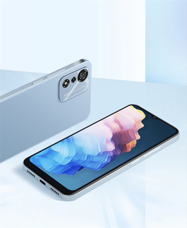 酷派 cool 30 开启预售，搭载联发科 G85 处理器