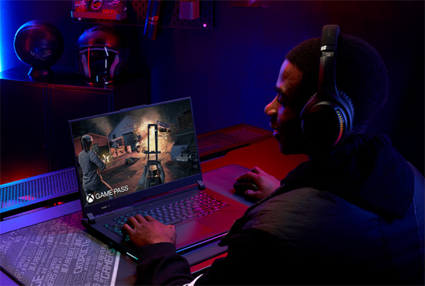 ROG 发布新款 ROG 魔霸 7 Plus 超能版游戏本