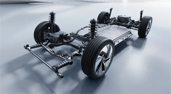 吉利睿蓝7上市,售价区间为11.77万-17.37万元