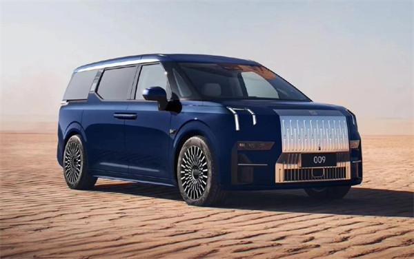 沃尔沃首款 MPV 车型 EM90 完成申报
