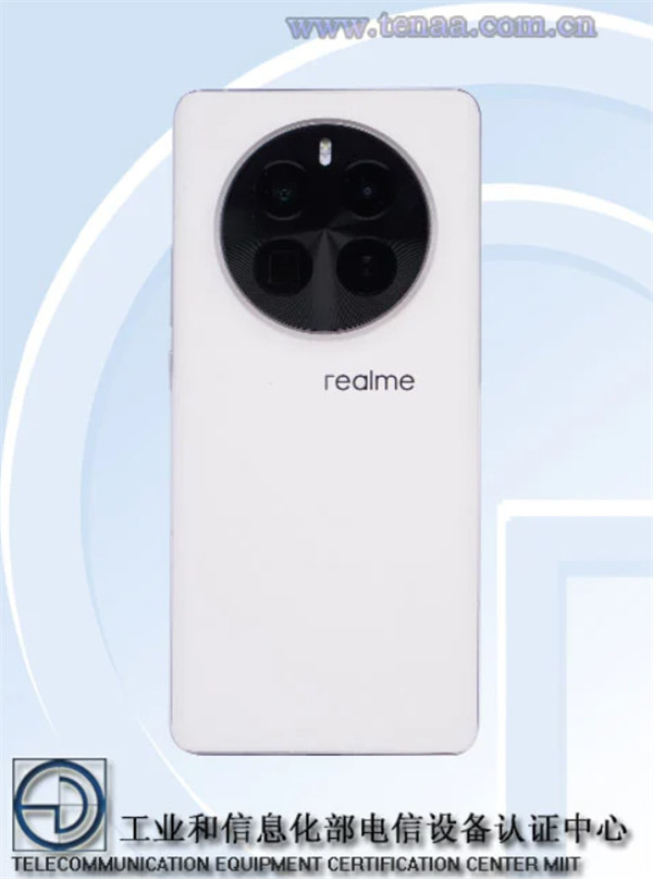 realme 真我 GT5 Pro 手机现身台安兔兔，搭载骁龙 8 Gen 3 处理器