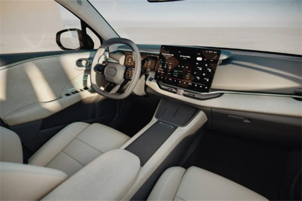 领克 06 EM-P 上市，售价 13.68 万元起