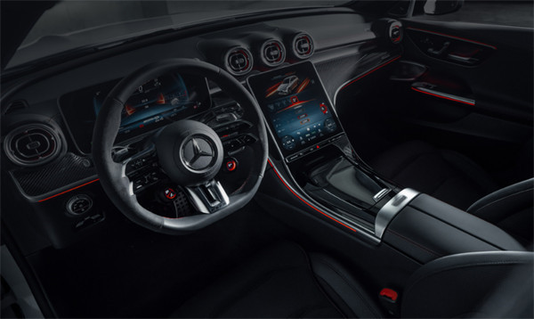 梅赛德斯-AMG C 43 4MATIC 旅行轿车上市，售价 70.08 万元