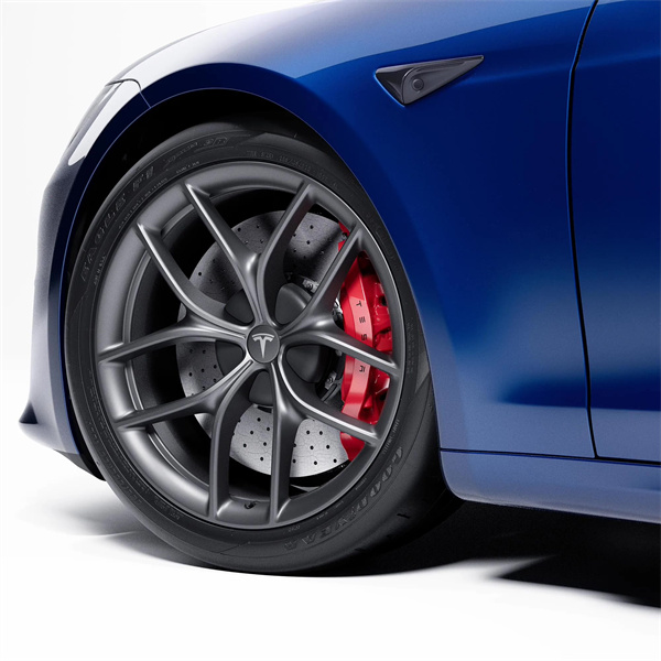 特斯拉 Model S Plaid 碳陶瓷刹车套件上架，售价 109494 元