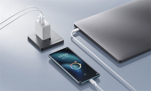 vivo 45W 双口氮化镓充电器套装开售，手价为 119 元
