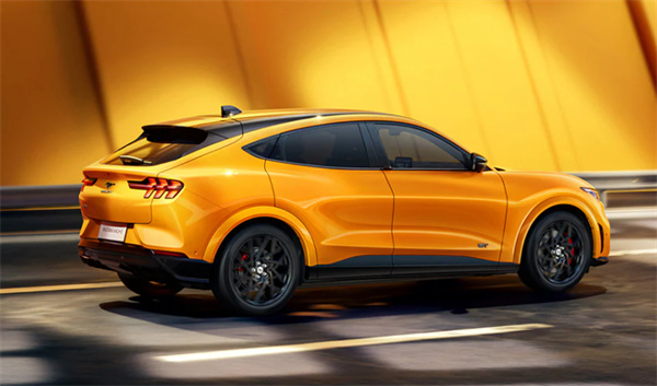 2024 款福特电马将于 12 月 10 日上市