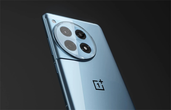 一加 Ace 3 手机鸣沙金配色开售，售价 2599 元起