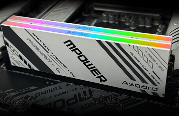 阿斯加特32GB DDR5 6800 台式机内存条上架