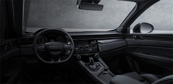 2024 款领克 01 今晚发布，售价 15.58 万元起