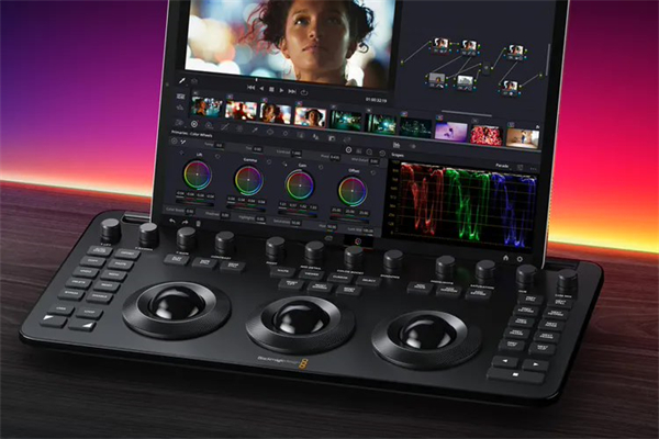 Blackmagic Design 公司发布达芬奇调色面板