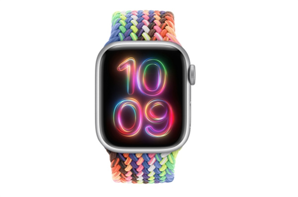2024 款 Apple Watch 彩虹版表带开售