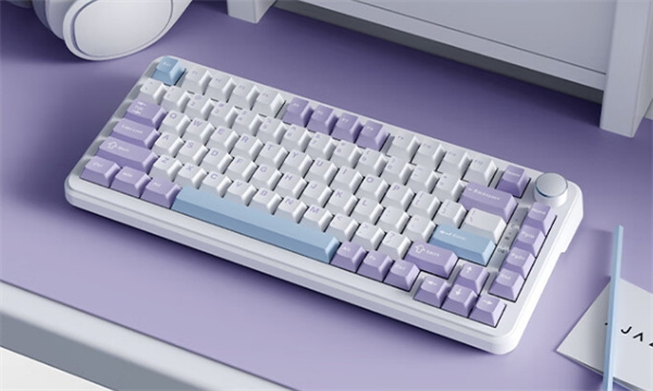 黑爵 AK820MAX 三模机械键盘盘新增“飞鱼轴”版