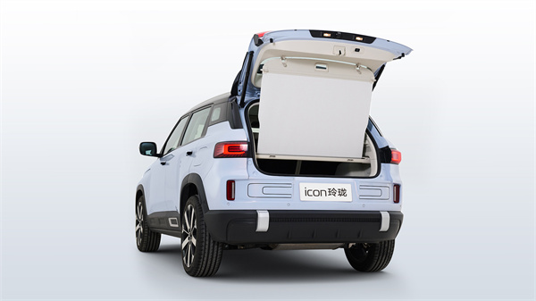 吉利 ICON 玲珑车型上市，售价 9.69 万元起
