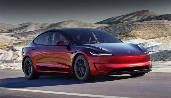 特斯拉Model 3高性能版6月中旬开启首批交付
