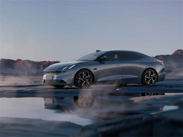 领克首款纯电旗舰轿车 Z10 发布