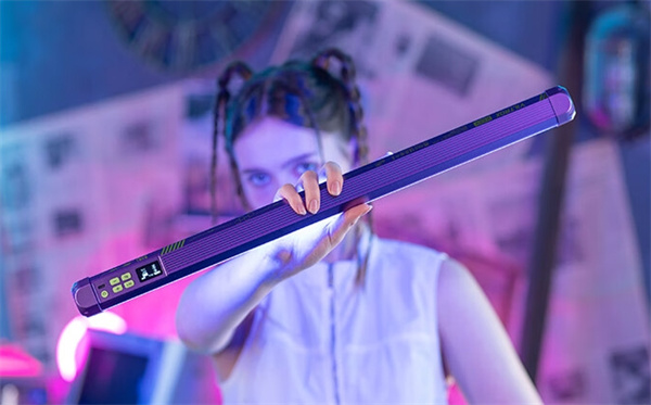 唯卓仕 K60V 全彩手持棒灯上市