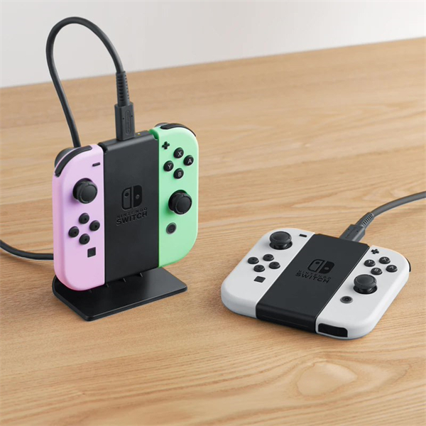 任天堂推出 Switch 主机 Joy-Con 手柄充电支架