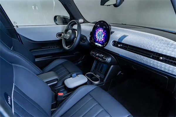 宝马 MINI Cooper 五门版掀背车定档 11 月 15 日广州车展上市