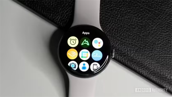 谷歌 Pixel Watch 5 将配定制 Tensor 芯片，预计 2026 年发布