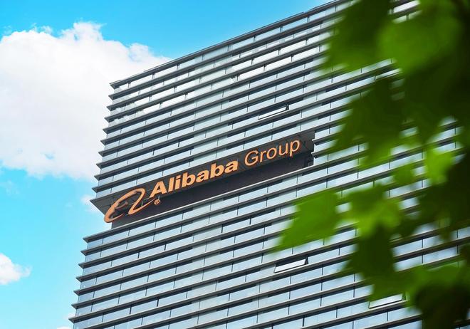阿里大动作!CEO吴泳铭:近期将发布深度推理模型!阿里巴巴涨超8%,市值一夜大增约1771亿元